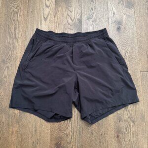 Lululemon Pacebreaker Lined | XL / 7"